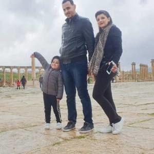 Meet your Posher, Aya